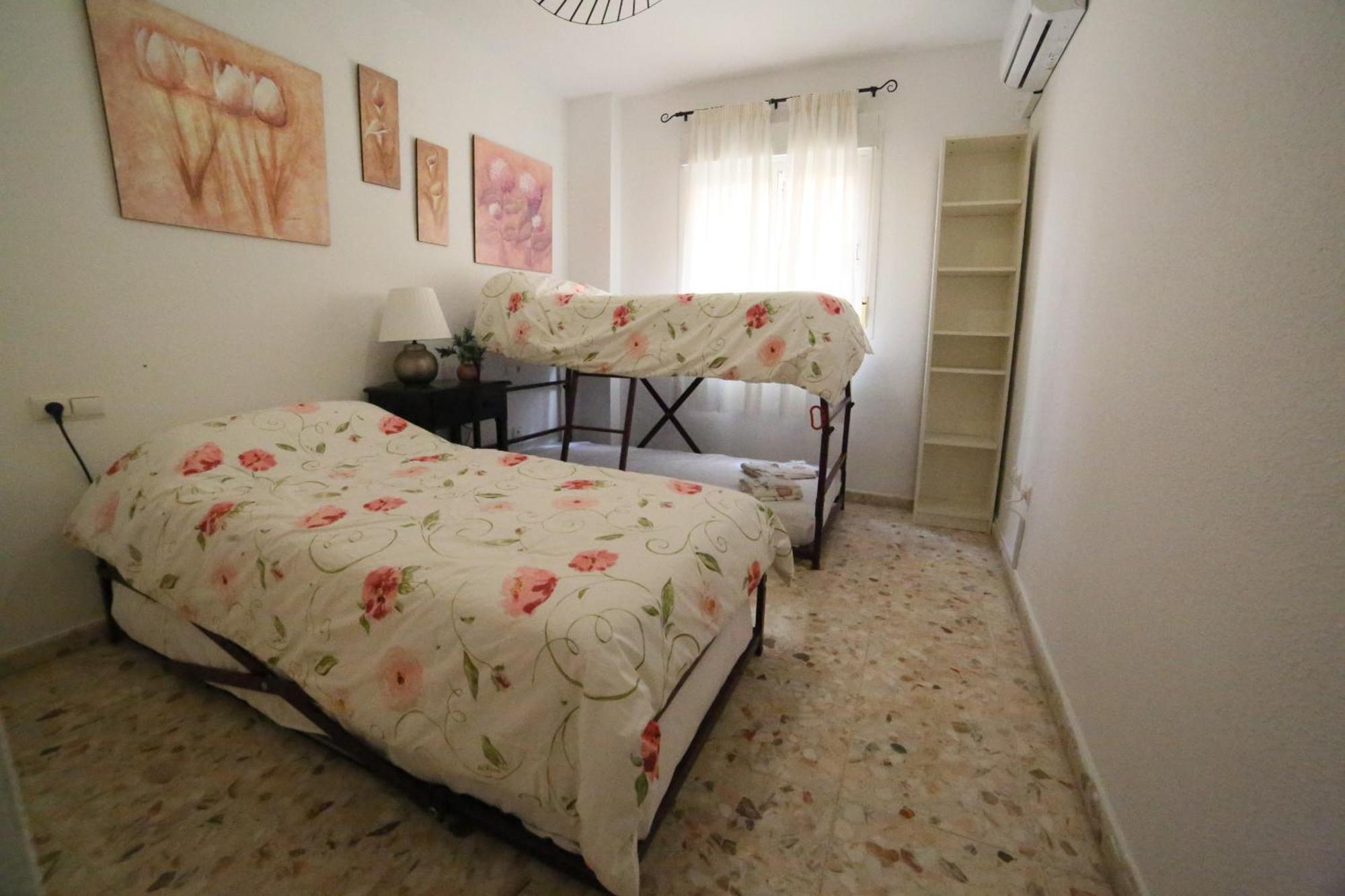 Luchana 15 * Malaga